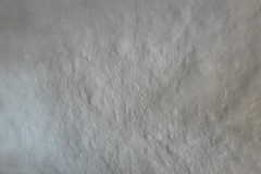 perete din lut, varuit